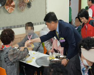 문현4동 지역사회보장협의체,「문4랑 함께하는 짜장 데이」실시